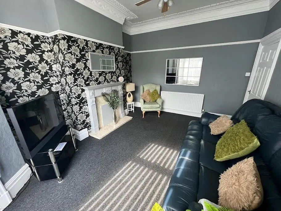 No 33 Central Blackpool Villa